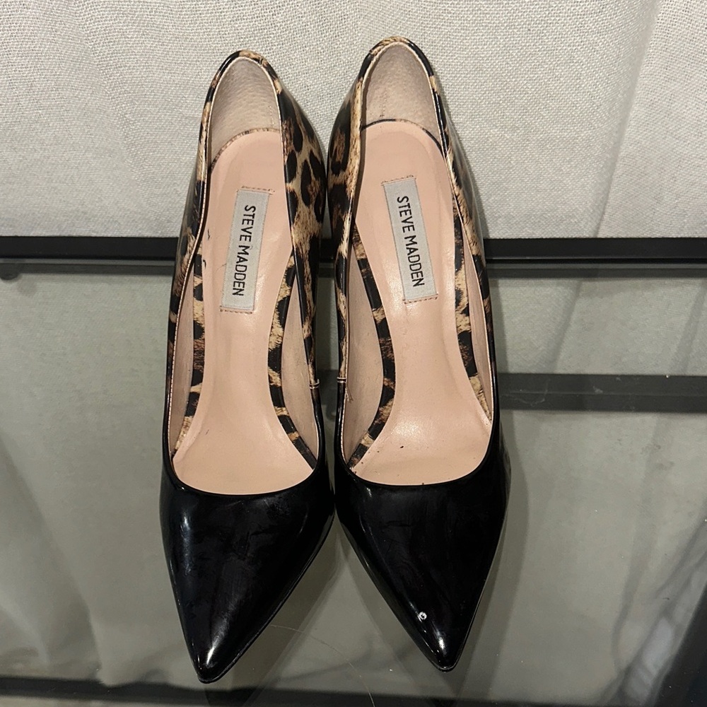 Steve Madden Black and Leopard Print Heels